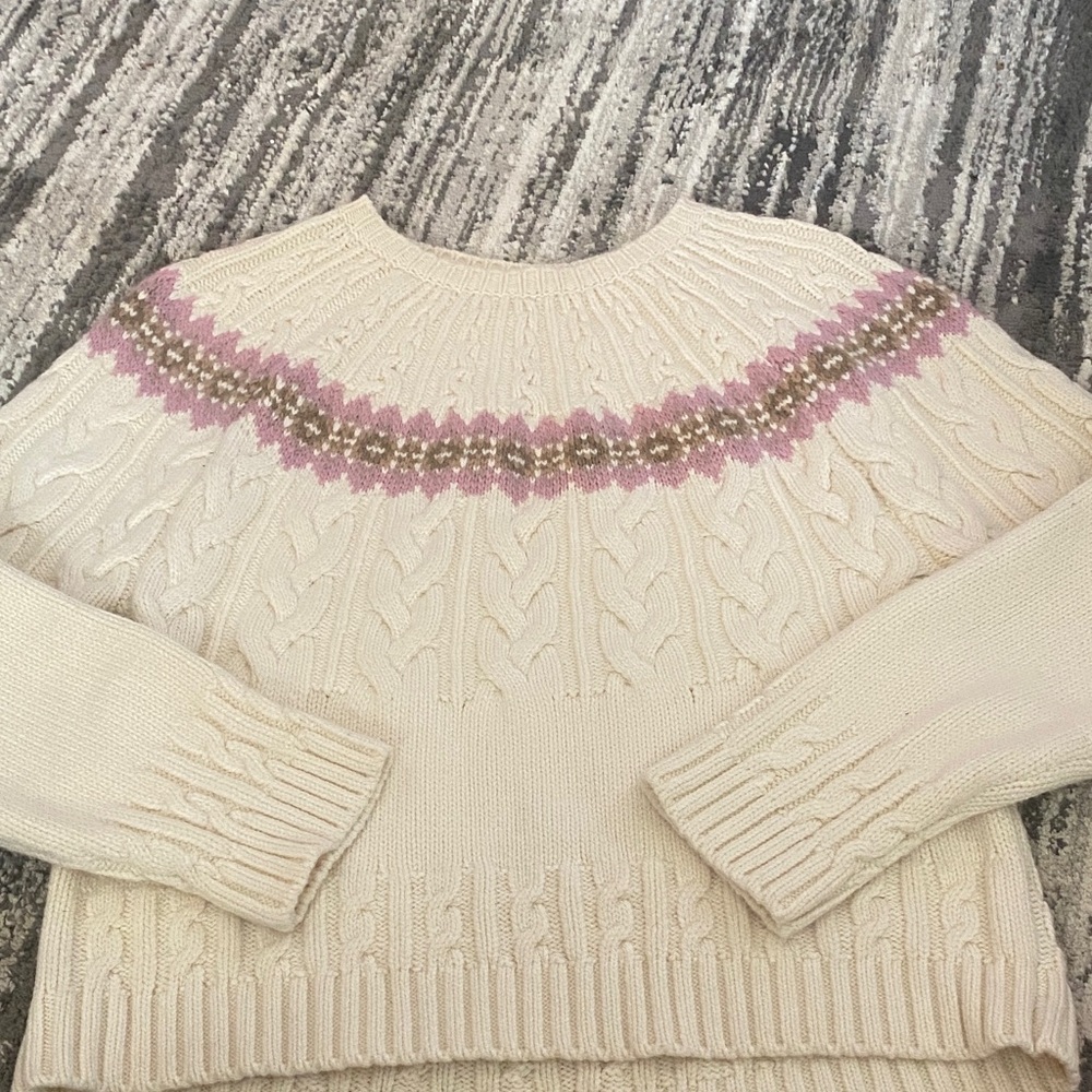 Splendid cable knit sweater size medium